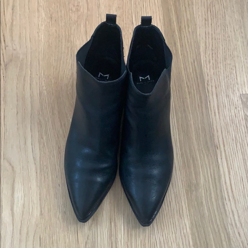 Marc fisher Yale boots